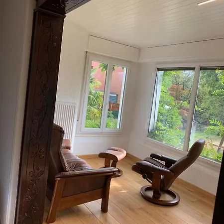 Le Grand-saconnex Guesthouse, 5 Min Walk To Airport 公寓式酒店