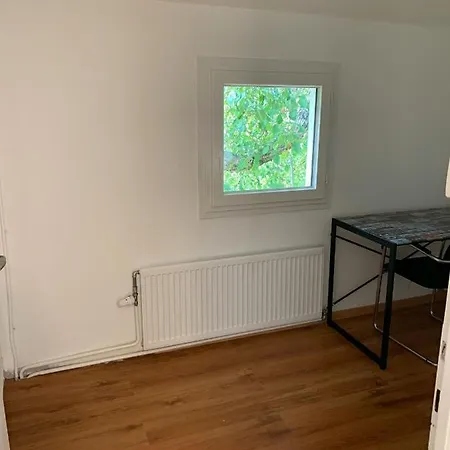 アパートホテル Le Grand-saconnex Guesthouse, 5 Min Walk To Airport